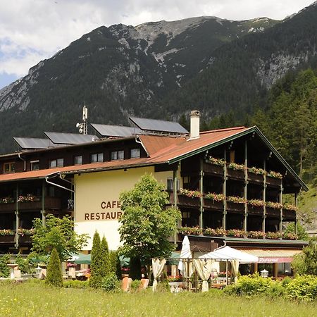 Geniesserhotel Alpin Gmbh Achenkirch Bagian luar foto